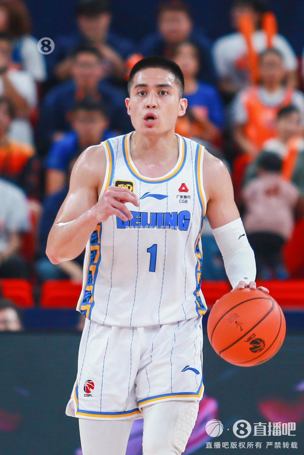 第四節(jié)先生！陳盈駿9中3得11分2板9助&11分全部為第四節(jié)所得！